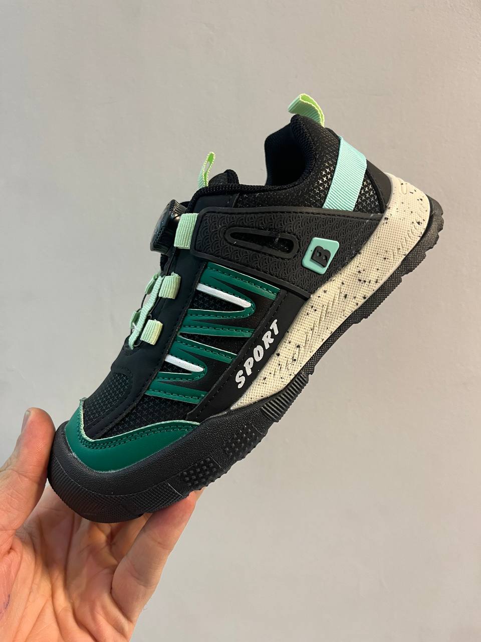 کتانی دیسکی وارداتی ضد آب طرح jeep کد 8211